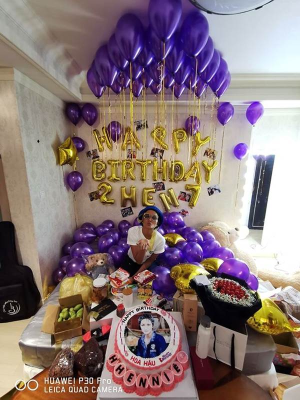 HHen Niê mặc lại váy dạ hội gây bão ở Miss Universe trong tiệc sinh nhật sớm-3