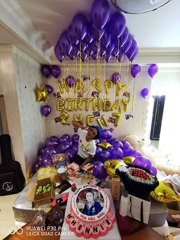 HHen Niê mặc lại váy dạ hội gây bão ở Miss Universe trong tiệc sinh nhật sớm-4