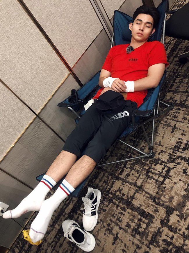 Running Man: Thánh chơi dơ BB Trần tung ảnh dìm hàng” Trấn Thành, Jun Phạm, Lan Ngọc vạ vật ngủ mà ai cũng bật cười-5