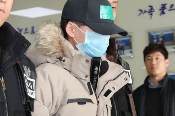 Vụ bắt nạt khiến nam sinh nhảy lầu tự tử gây chấn động khép lại với mức án nhẹ nhàng cho 4 kẻ thủ ác gây phẫn nộ-3