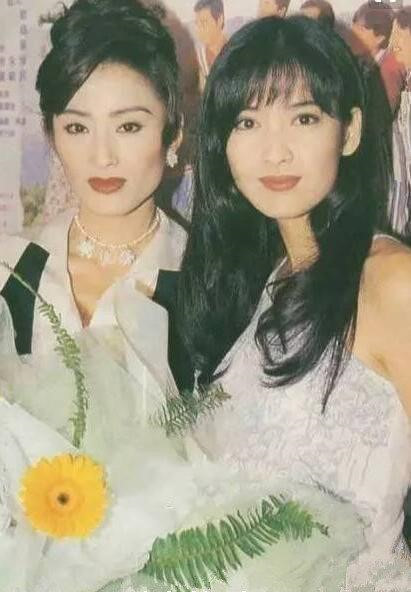 Châu Huệ Mẫn chia sẻ ảnh hiếm chụp cùng Trương Vệ Kiện, Châu Tinh Trì-11