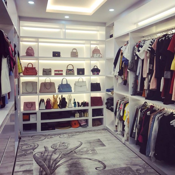 Sao Việt chất hàng hiệu đầy phòng làm gì? Mai Phương Thúy để trưng, Kỳ Duyên lao tâm” thanh lý nhưng vẫn chưa vất vả bằng người cuối-9