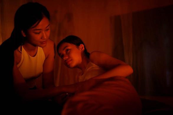 Cảnh gợi tính dục trong Vợ ba có cần thiết với nữ diễn viên 13 tuổi?-2