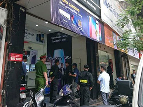 Sau vụ Nhật Cường, cửa hàng điện thoại tại Việt Nam nháo nhác gỡ hàng xách tay khỏi website-6