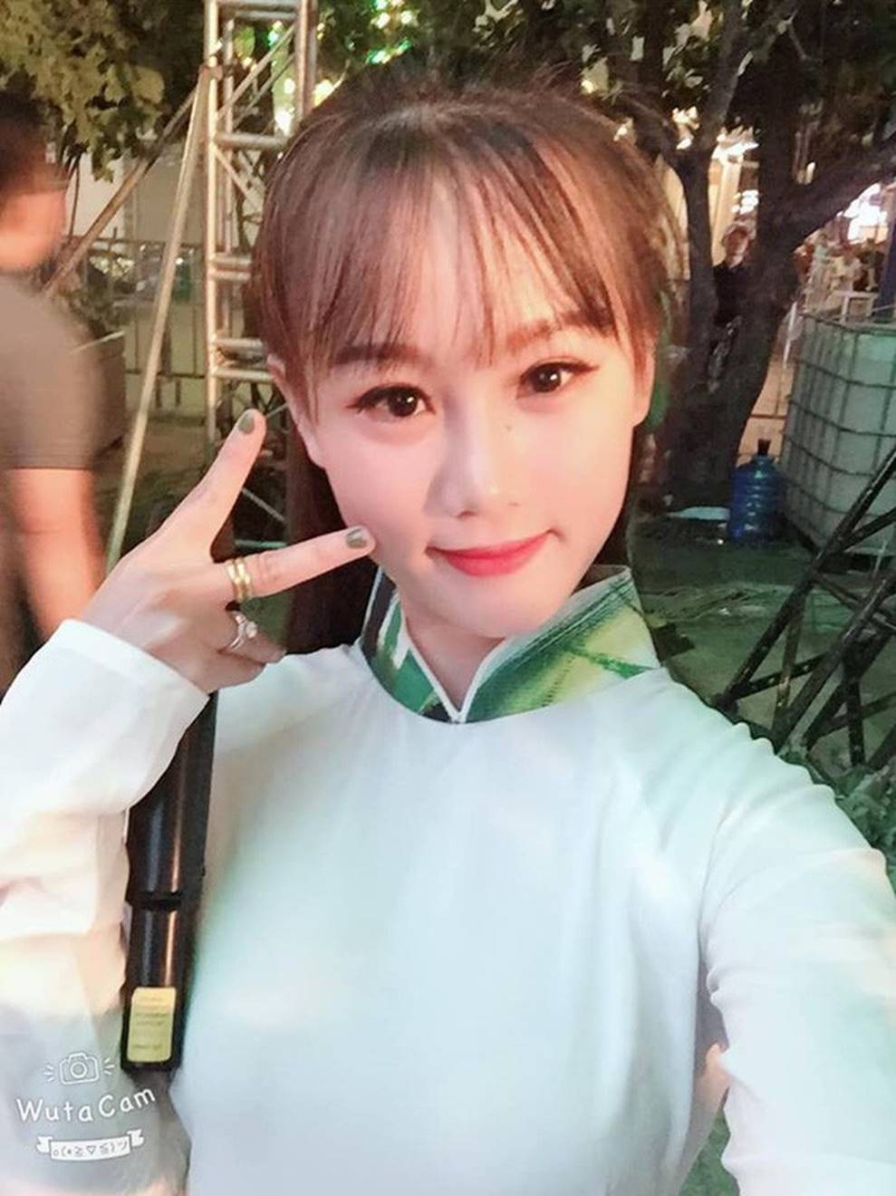 Nỗi khổ của girl xinh sở hữu vầng trán sân bay: Kẹp mái lên là người quen cũng không nhận ra-5