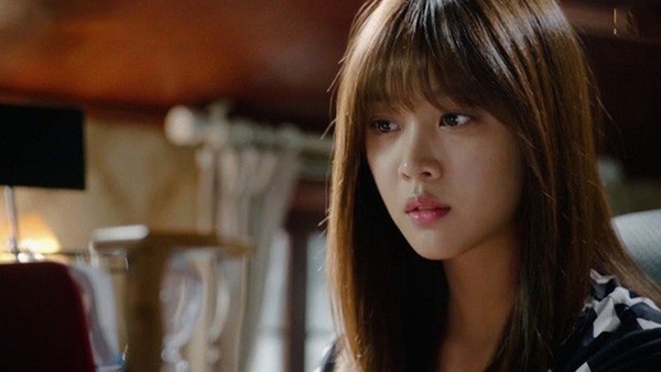 Chồng bỗng dưng tuần mấy lần gọi cô bán hoa quả rong vào nhà mua đồ rõ lâu và sự thật đâu ai ngờ phía sau-1