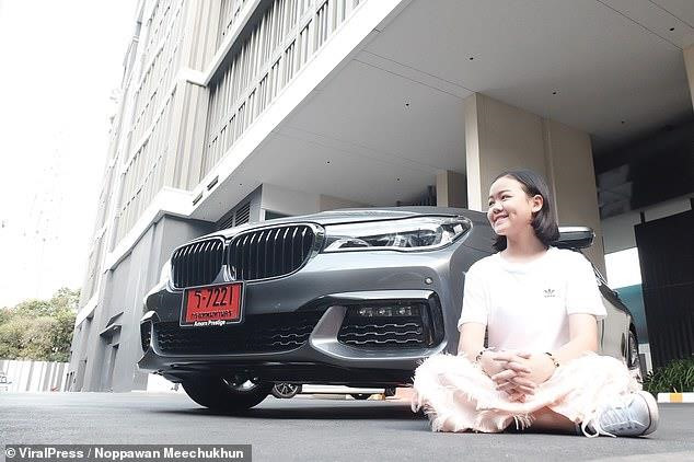 Vlogger Thái mua BMW 7 Series mừng sinh nhật 12 tuổi-8