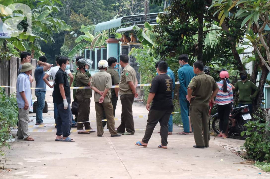 Hiện trường ngôi nhà bí ẩn có 2 thi thể đang phân hủy trong khối bê tông, cảnh sát phong tỏa nghiêm ngặt-3