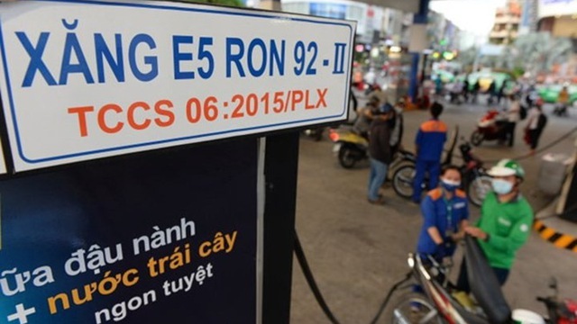 Xăng E5 ế nặng: Dân chê, Bộ muốn giải cứu-1