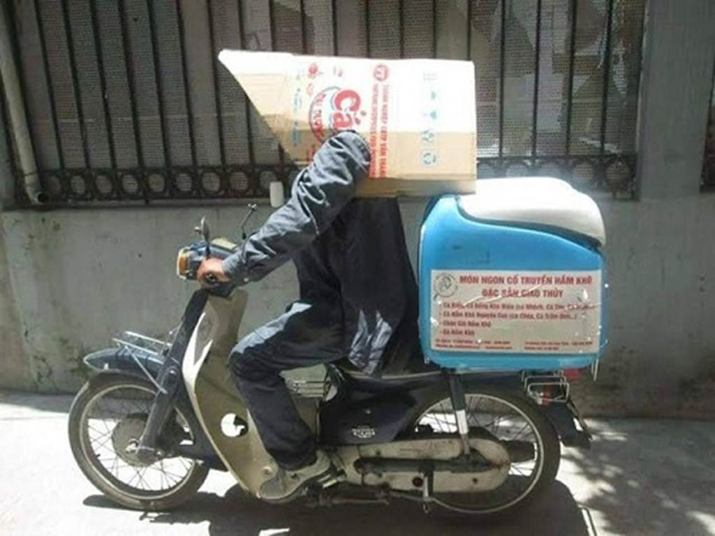 Mặc gì ra đường giữa tiết trời nắng 40 độ?-8