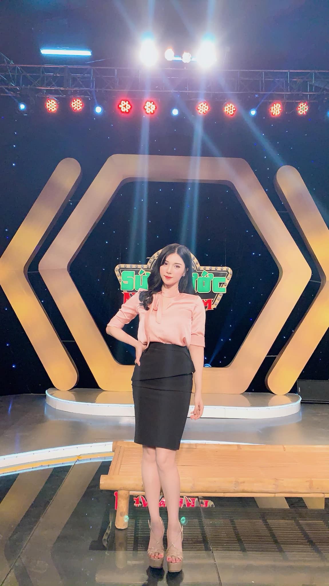 Cuộc sống hiện tại của Thanh Bi - tình cũ Quang Lê ra sao sau 2 năm tuyên bố chia tay vẫn ngủ chung?-9