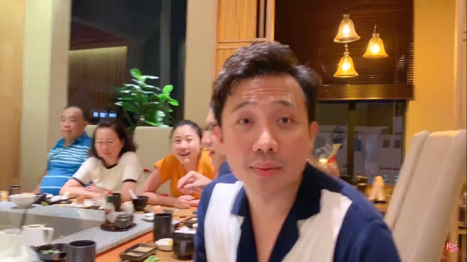 Hari Won: Tôi làm MC tiền cát xê nghèo lắm, phải mặc đồ của chồng-3