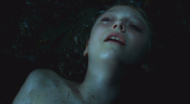 Vụ nữ diễn viên 13 tuổi đóng cảnh nóng gây tranh cãi: Hãy xem Hollywood quy định ra sao?-4