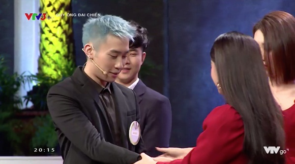 Quý ông đại chiến”: Hương Giang thẳng thừng từ chối anh chàng đẹp trai vì nỗi đau từ Người ấy là ai-8