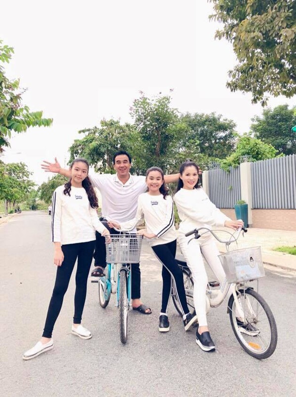 Quyền Linh bị dư luận chỉ trích tới nỗi muốn giải nghệ, ông xã Hồng Vân nhảy dựng lên bảo vệ-2