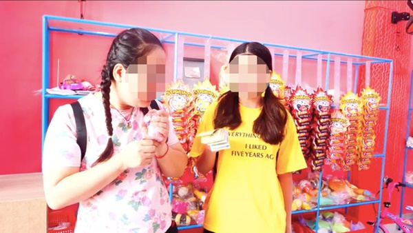 Xây dựng nội dung phản cảm phân biệt giàu - nghèo, loạt video triệu views của kênh Youtube kids bị lên án-1