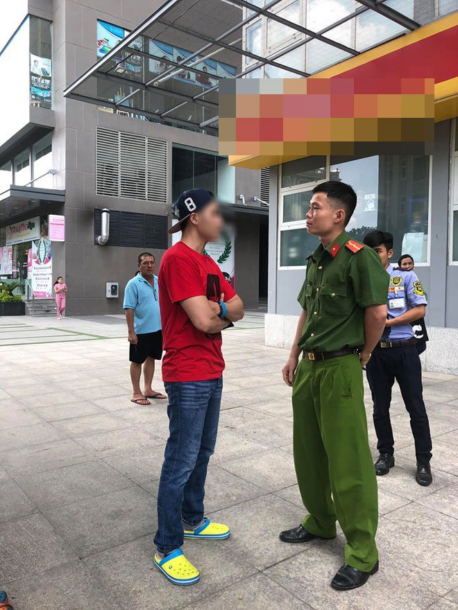 Bị nhắc nhở khi dắt chó trong khuôn viên chung cư, nam Việt Kiều quát nạt bác bảo vệ cùng nhiều người lớn tuổi: Chó tao là chó nằm máy lạnh!”-3