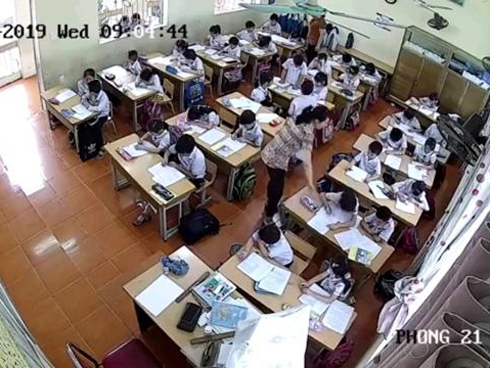 Thầy giáo tiểu học ở Hậu Giang bị tố trù dập khiến học sinh rối loạn ám ảnh sợ-3