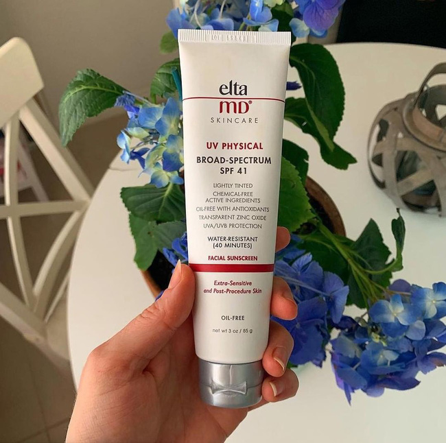 Đây là 5 sản phẩm chống nắng được chính các bác sĩ da liễu dùng mỗi ngày, bạn còn lăn tăn gì mà không thử luôn-3