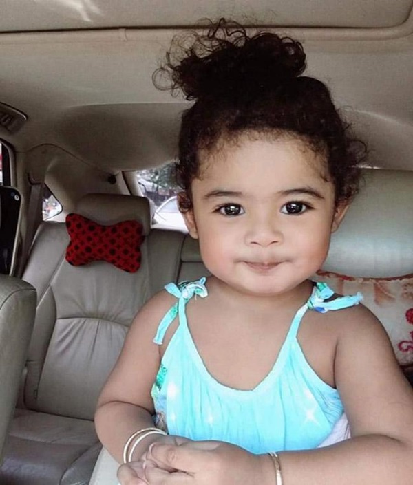 Cặp chồng xấu vợ hotgirl công khai ảnh gia đình, nhìn mặt con gái mà sốc-10