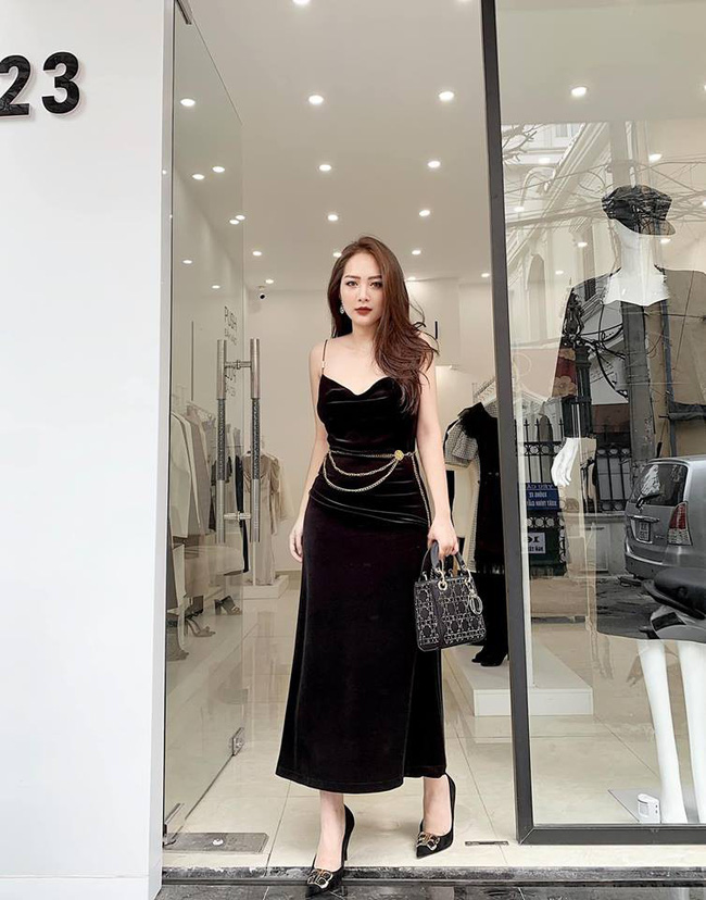 Cùng nhà nấm với chị họ Hương Tràm, hot girl Dư Hàng My chỉ cao 1m53 vẫn đốt mắt với body nuột nà, vòng 1 nóng bỏng-11