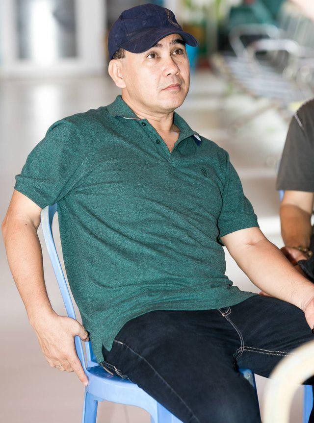 Quyền Linh mệt mỏi muốn bỏ nghề, hội bạn thân showbiz đồng loạt lên tiếng-1