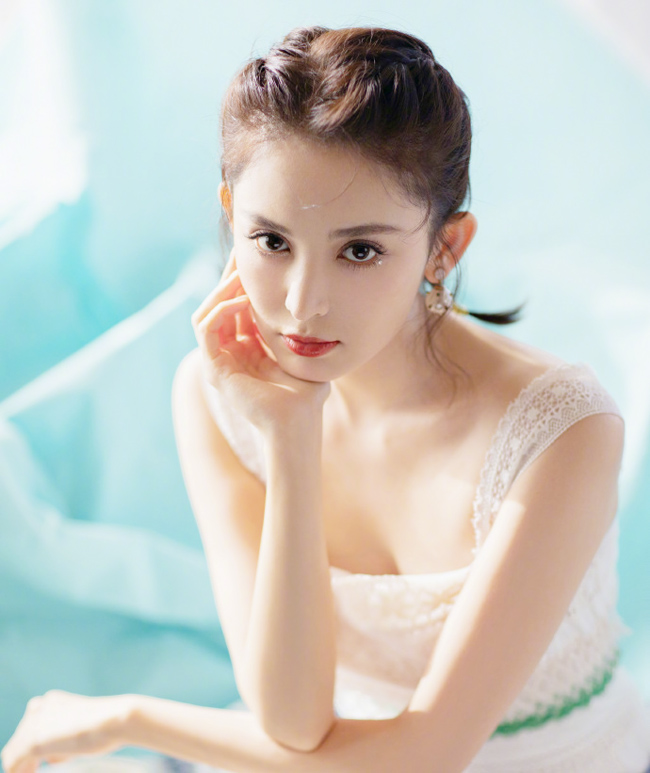 4 cô gái dân tộc thiểu số Trung Quốc khiến người gặp người yêu-12