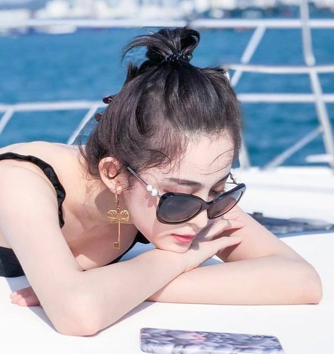 4 cô gái dân tộc thiểu số Trung Quốc khiến người gặp người yêu-9