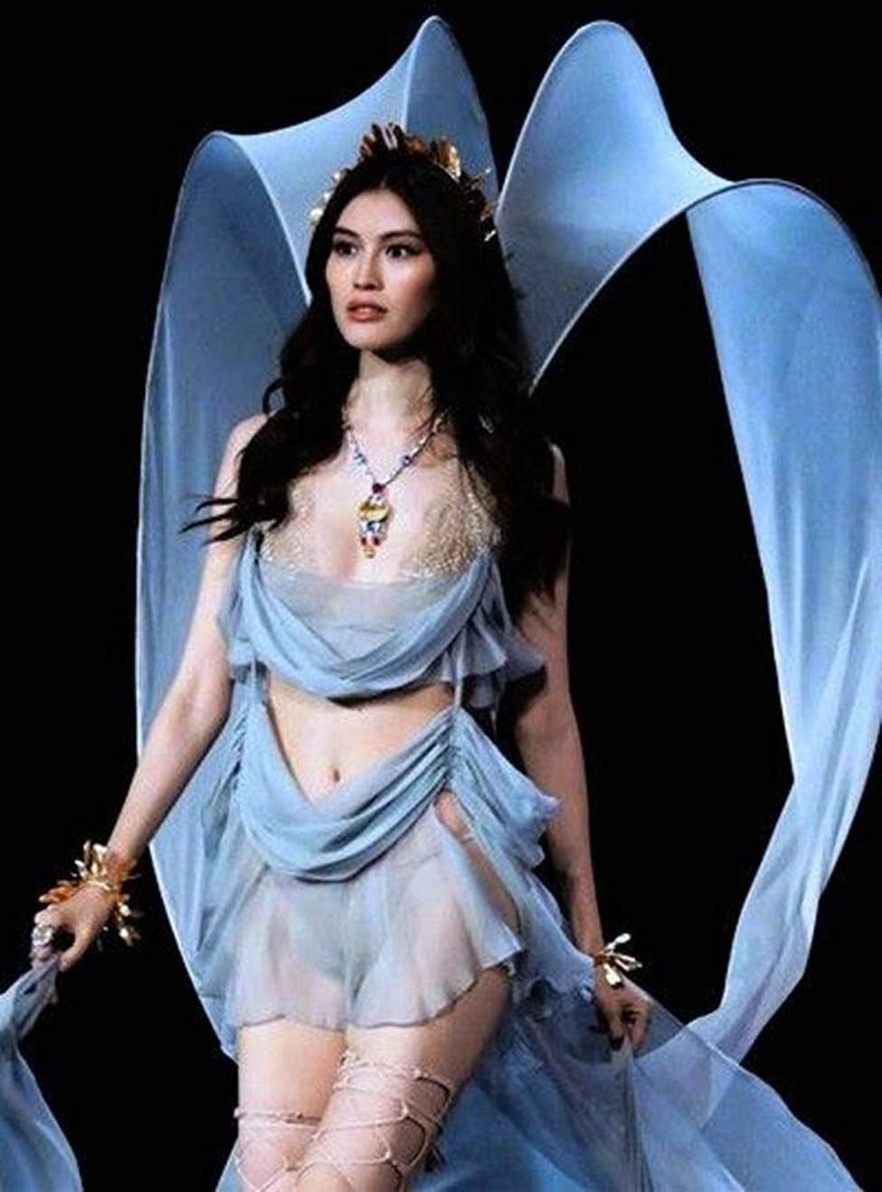 8X độc thân được mệnh danh ngọc phương Đông: Mây thua tóc, tuyết nhường da-5