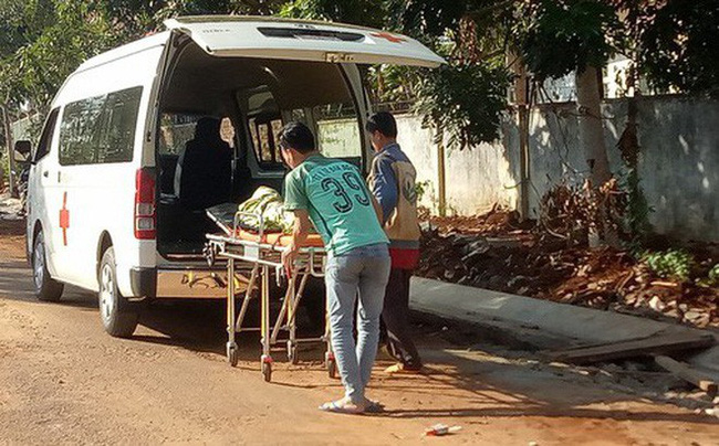 Nghi án cha dùng chổi quét nhà đánh chết con gái 9 tuổi-1