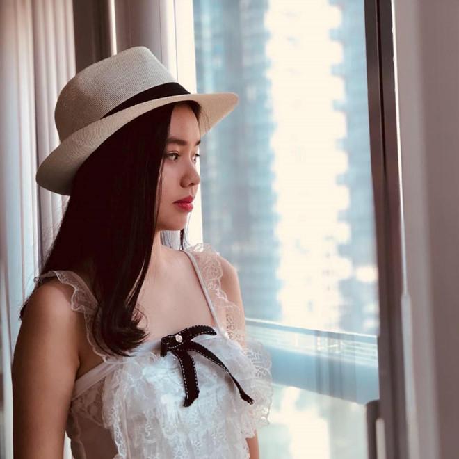 Cách mặc lớn trước tuổi của thiếu nữ diễn cảnh nóng trong phim Vợ ba-7