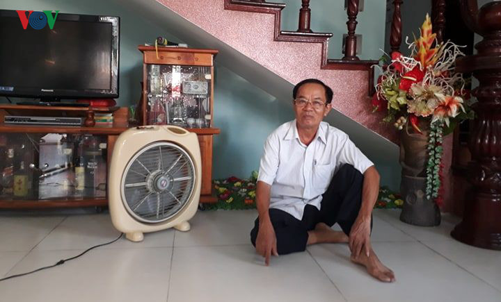 Giá điện tăng cao, người dân không dám dùng điều hoà chống nóng-2