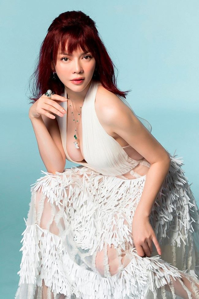 Vẻ nóng bỏng của 3 mỹ nhân Việt từng xuất hiện tại LHP Cannes-21