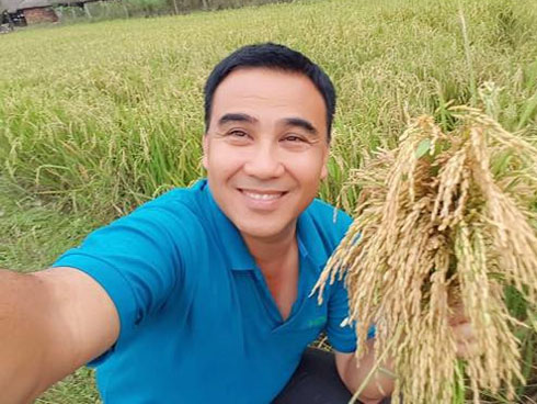 Chia sẻ của Quyền Linh sau tuyên bố giải nghệ, tiết lộ khoảnh khắc trút sạch ví giúp đỡ người nghèo trong hậu trường-6