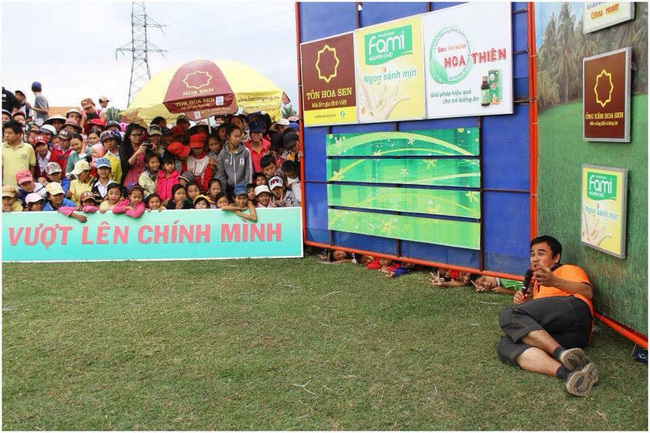 Quyền Linh lần đầu chia sẻ sau tuyên bố giải nghệ làm nhiều người nhói lòng: Linh luôn cúi đầu trước tất cả mọi người-4