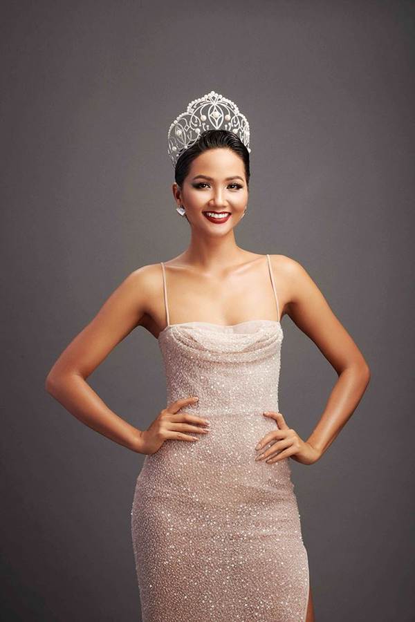 Dàn Hoa hậu Việt dành danh hiệu quốc tế hội ngộ trong bộ ảnh Tự hào Việt Nam-2