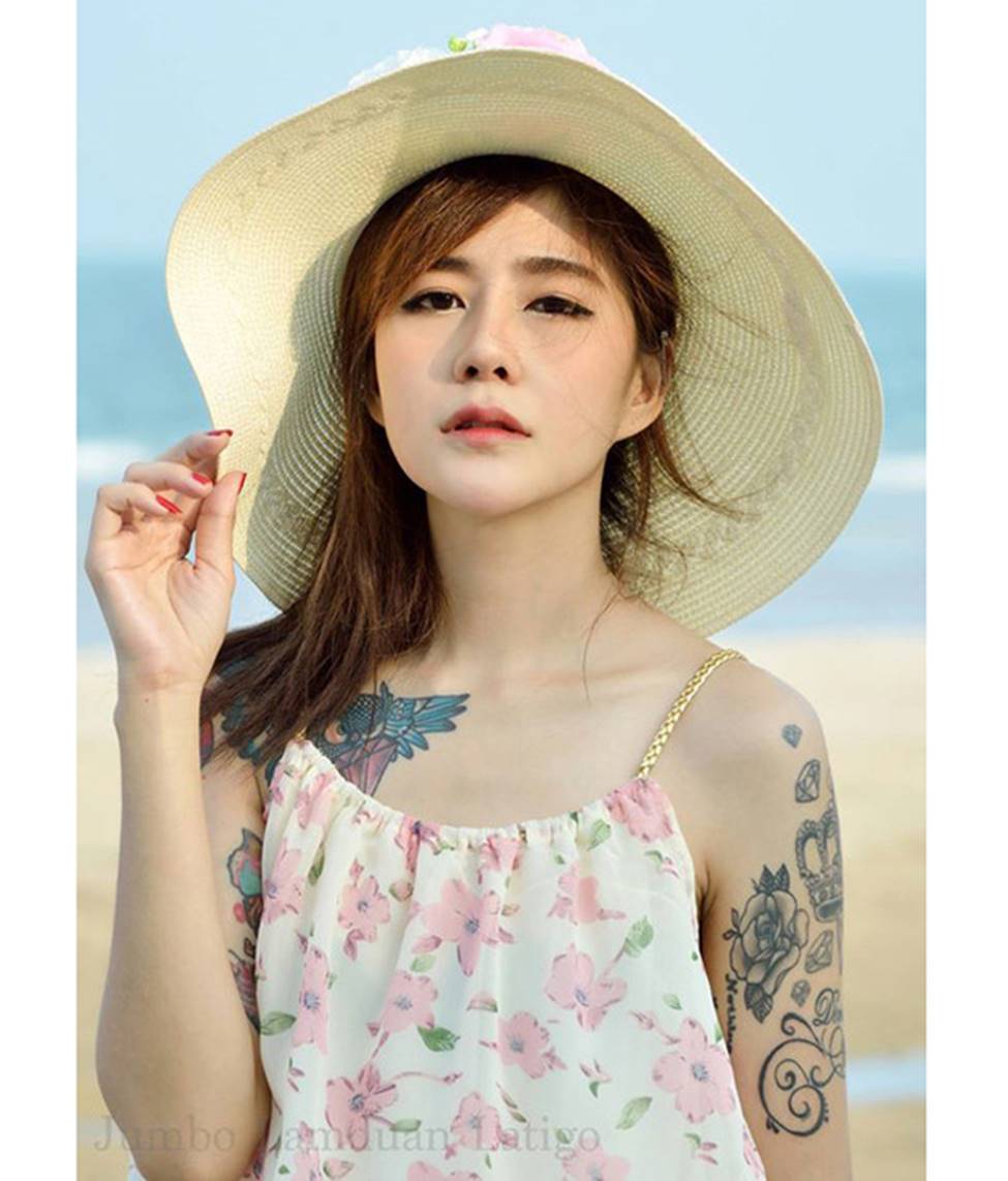 3 kiều nữ xăm Thái Lan: Mặt xinh như búp bê, da dính mực vẫn đẹp nuột nà-12