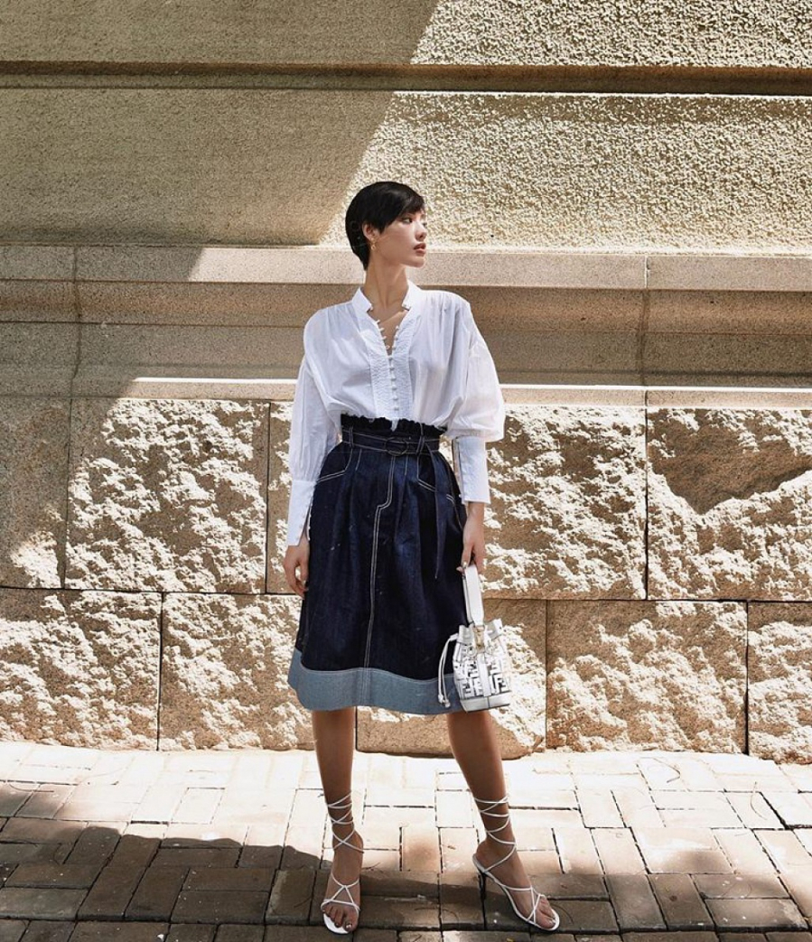 Thống trị street style, sao Việt đua nhau diện crop top sương sương”, váy đầm bánh bèo”-8