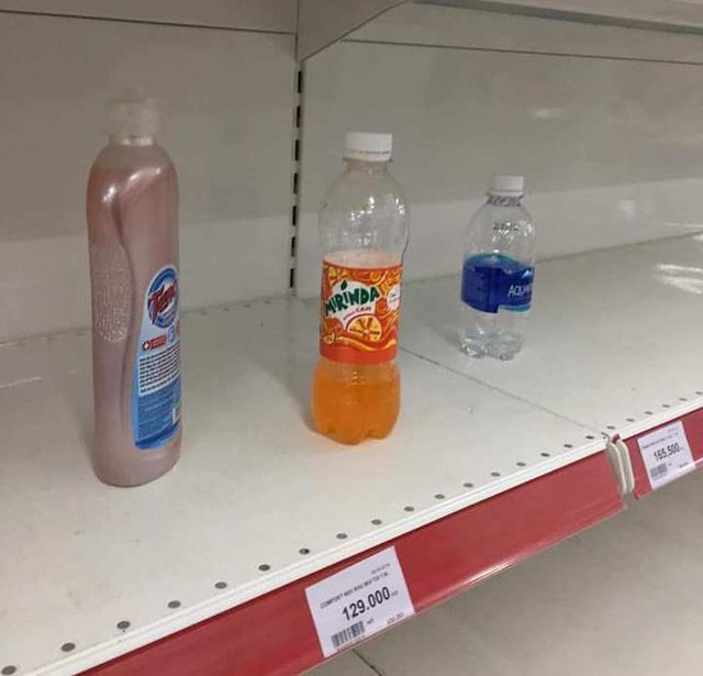 Siêu thị ngán ngẩm nhìn khách tràn vào bóc bánh, nước ngọt ăn uống tại chỗ-4