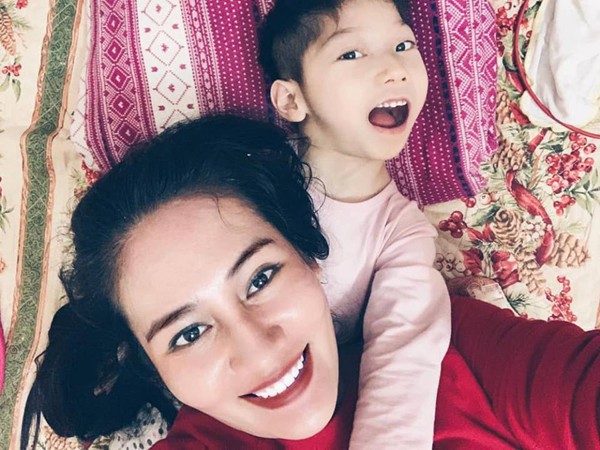 Hôn nhân trắc trở của diễn viên Về nhà đi con: Người lặng lẽ chia tay, kẻ đắng cay ôm con bệnh tật về nhà mẹ đẻ-4