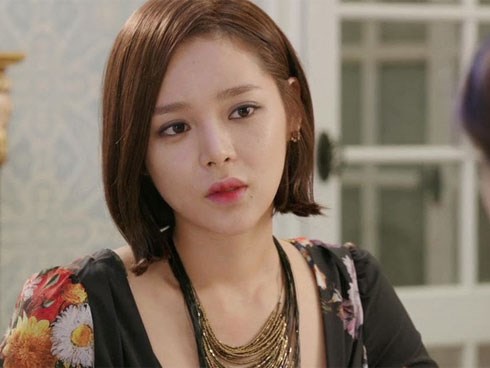 Chồng bắt mua quà sinh nhật cho 