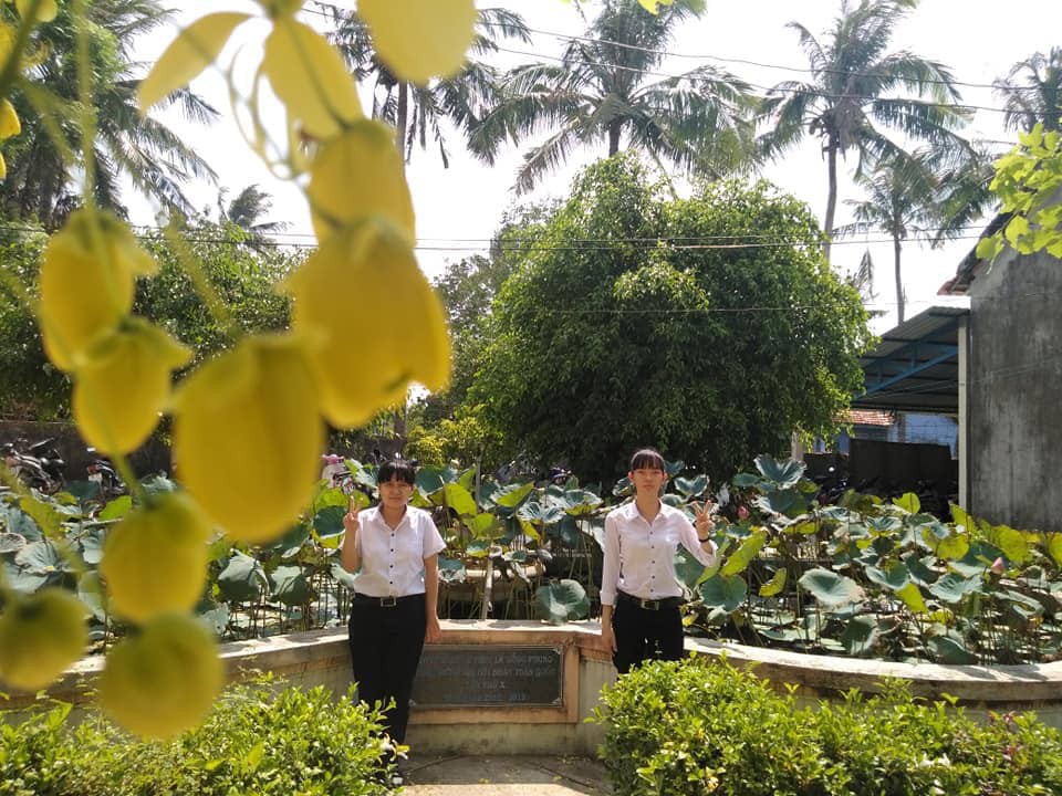 Thu về 70 nghìn lượt like chỉ sau một đêm, bộ ảnh của hai nữ sinh Phú Yên có gì đặc biệt mà hot đến thế?-13