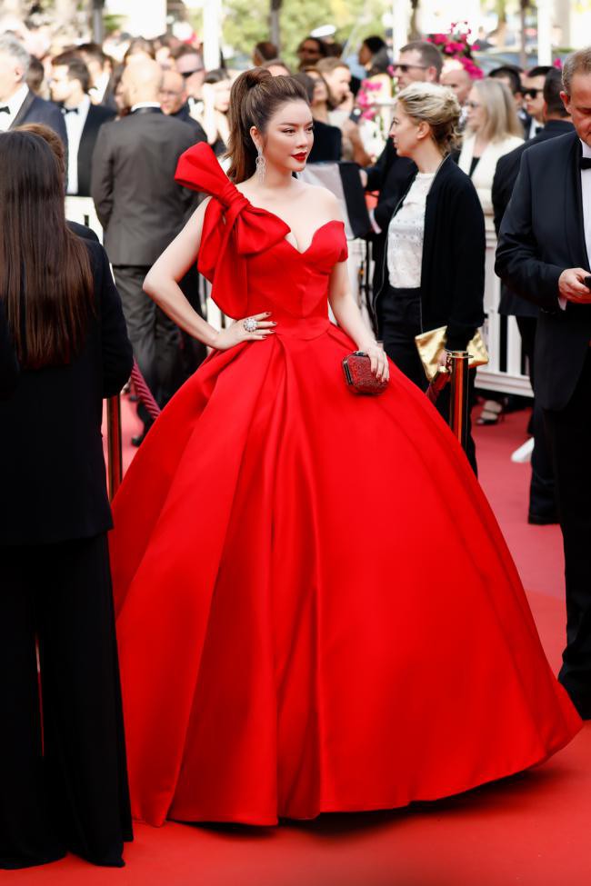 Lý Nhã Kỳ khẳng định: Lựa chọn trang phục ở Cannes là cách nhận biết ngôi sao và khán giả vô danh”-7