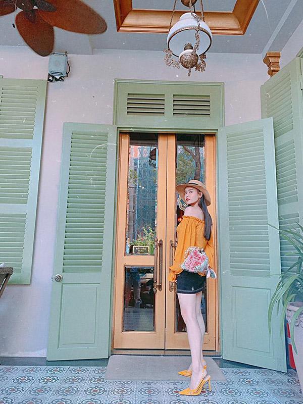 Chỉ một chi tiết cực sexy này, bức hình của Trương Quỳnh Anh chiếm trọn sóng mạng xã hội-2