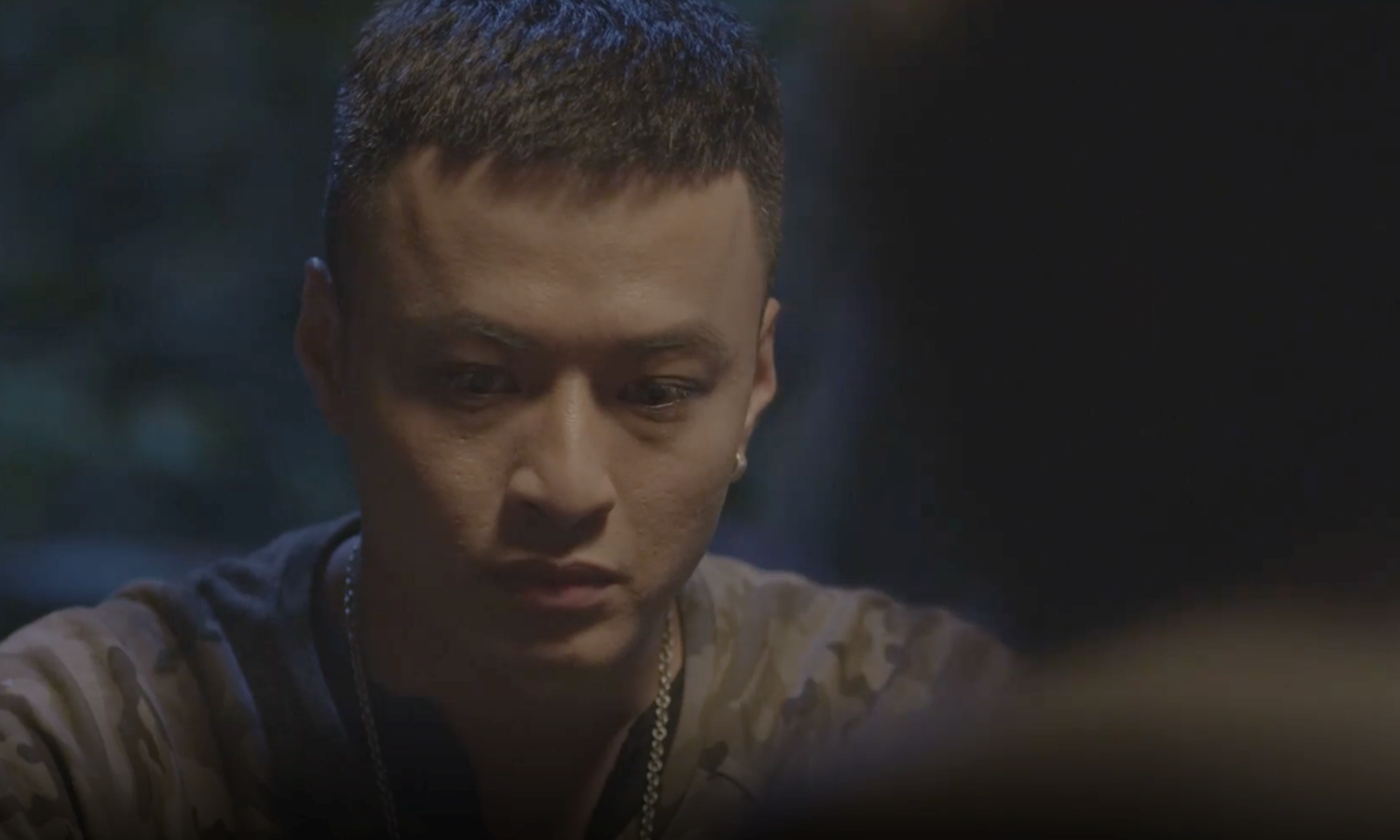 Chuyện đời Công Lý gói gọn trong 1 clip khiến dân mạng ngã ngửa: Người yêu bị giết, buồn tình lên núi ở, nhận em gái làm... con-12