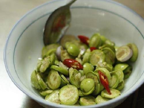 Cách muối cà giòn ngon, không nổi váng, không bị thâm-7