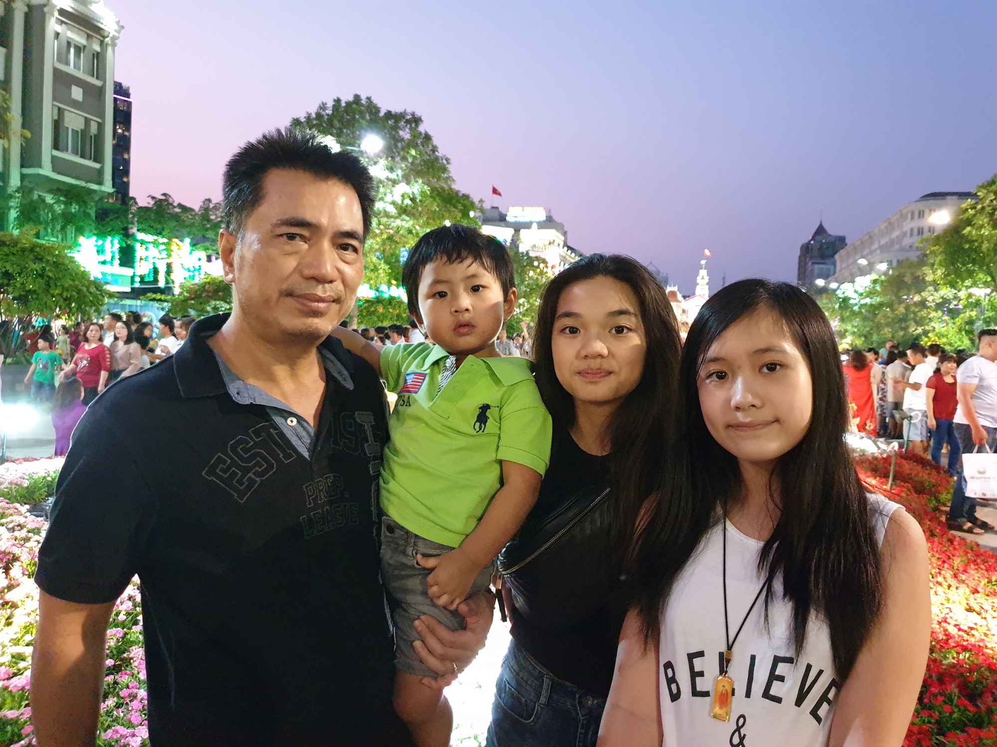 Cuộc sống viên mãn của ca sĩ Mỹ Lệ sau nhiều năm ở ẩn: Từ bỏ hào quang, sẵn sàng làm hậu phương vững chắc cho chồng-9