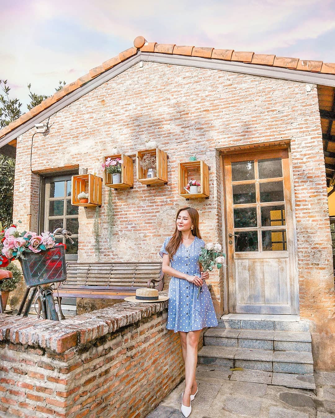 Cứu chị em khỏi ngày nắng gắt gỏng chính là 4 màu trang phục nhìn thôi đã thấy mát lịm người này-16