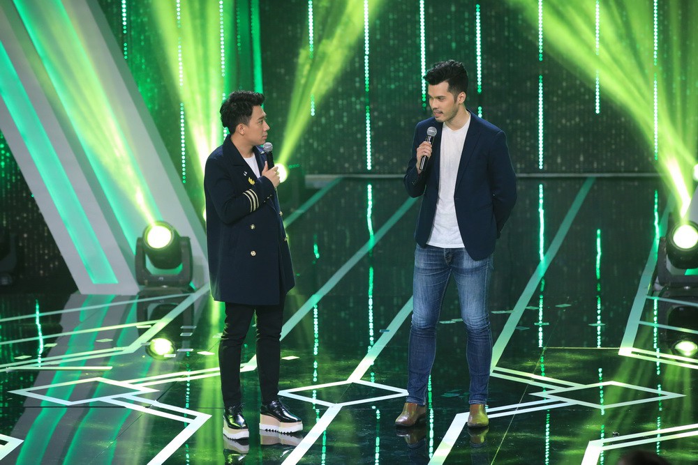 Người ấy là ai?: Xuất hiện thêm chàng trai bãi xe cao 1m90 khiến dân mạng tiếc nuối, Hương Giang thỉnh cầu để tài xế của em chở anh về!-4