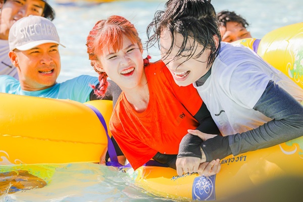 Running Man: Không thể tưởng tượng được cảnh Trấn Thành bơi đến... tụt quần, tỉnh bơ mặc lại nhưng lại là quần trái!-5